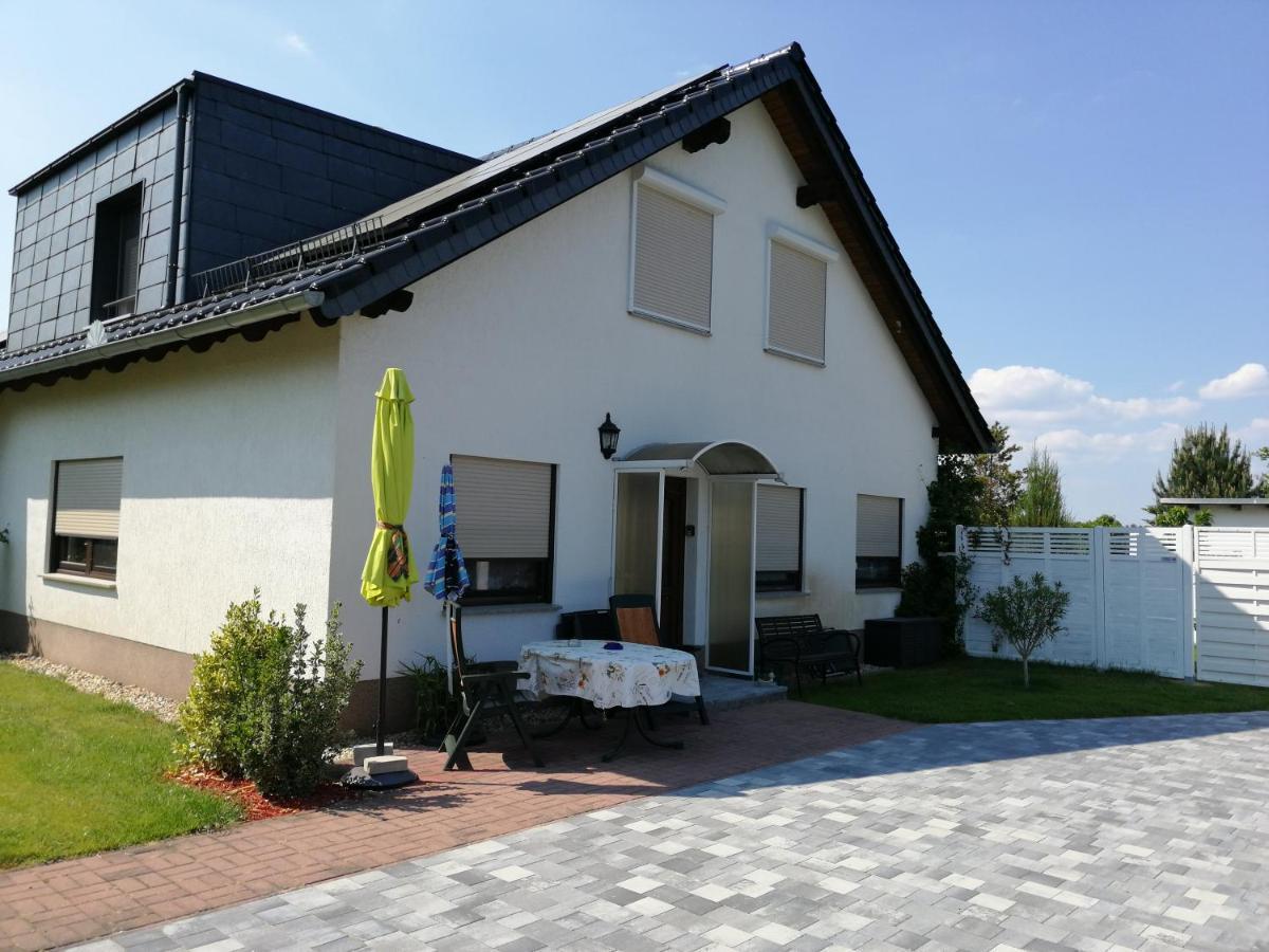 Ruhe Und Bequemlichkeit Apartment Frauendorf  Екстериор снимка